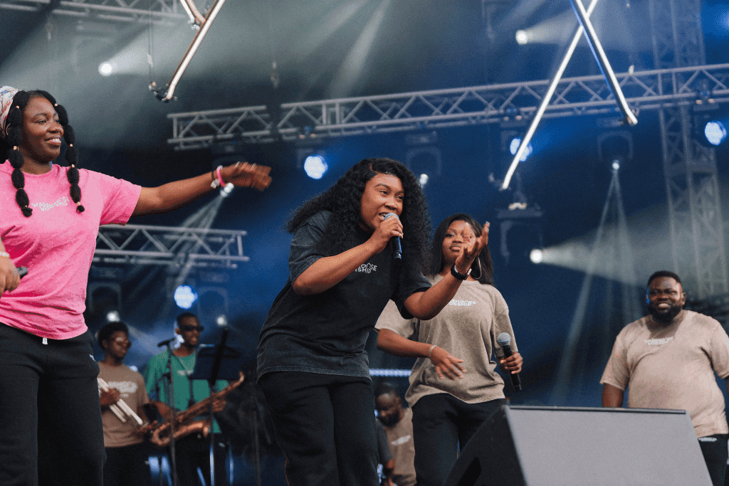 Discover the latest songs from Warehouse Worship